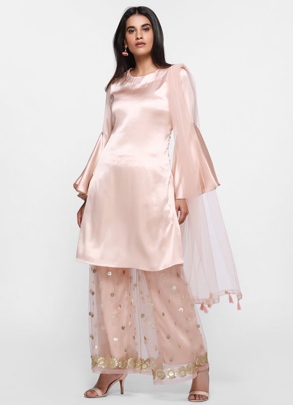 diya online long dress