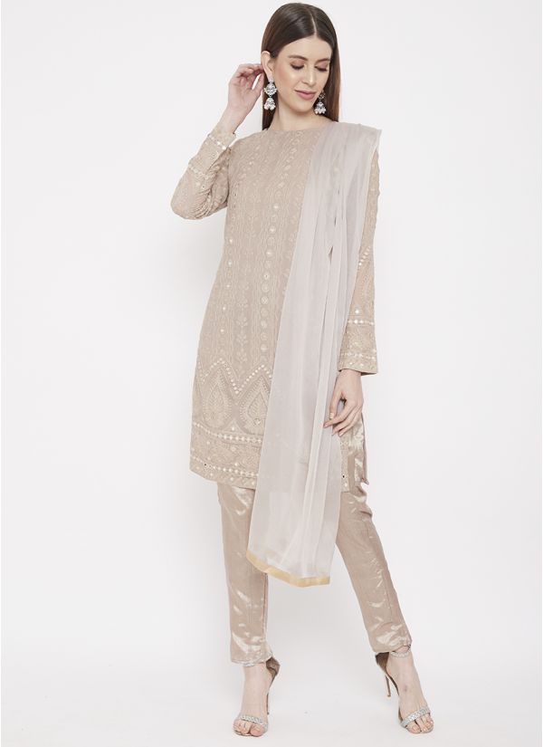 diya online long dress